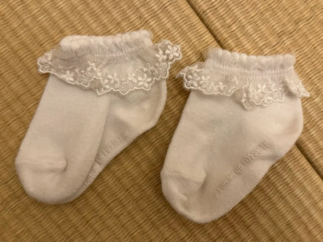 Thumbnail of Baby socks with lace, 12-14cm