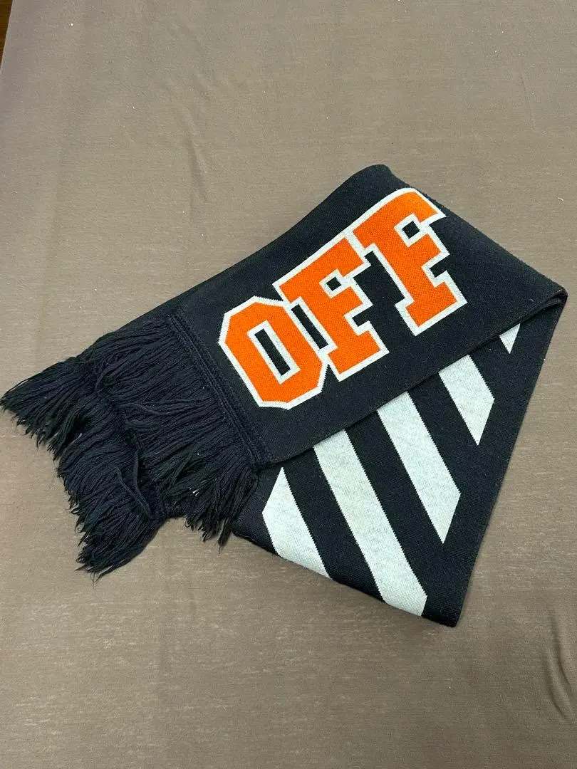 off-white マフラー オフホワイト Off-White(オフホワイト) マフラー(メンズ) - 海外通販のBUYMA