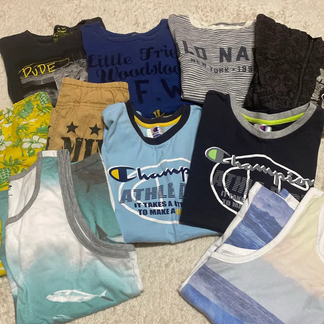 Thumbnail of Champion Zara Uniqlo etc. Tank Tops T-shirts Long Sleeves Lot