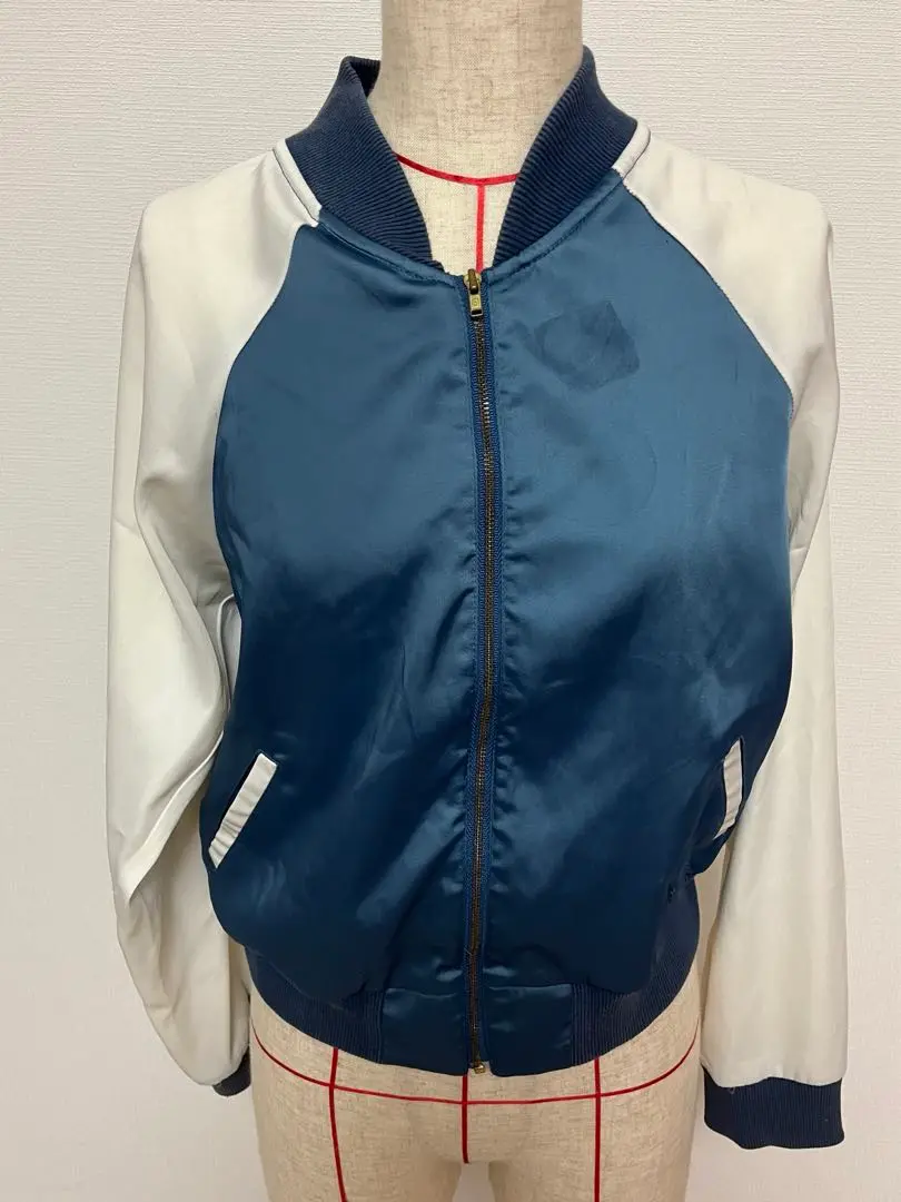 人気　完売品！EVRIS オリジナルグラフィックスカジャン ピンク 人気完売品！EVRIS オリジナルグラフィックスカジャン ピンク