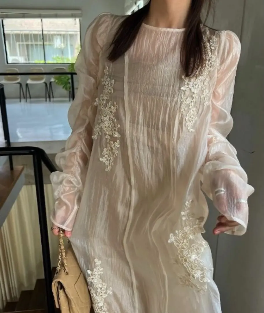 スーツ・フォーマル・ドレス WILLFULLY sheer motif lace OP WILLFULLY（ウィルフリー）の「sheer motif lace OP & gather