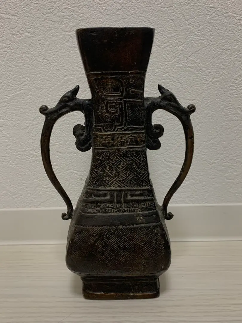 大明宣徳写　銅製　薄端　龍耳　茶道具　亀　鯉　花瓶　花器 Amazon.co.jp: 大明宣徳写 銅製 薄端 龍耳 茶道具 亀 鯉 花瓶