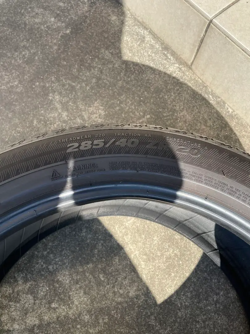20-Inch Macan Turboホイール、サテンプ ラチナ塗装仕上げ　4本 20-Inch Macan Turboホイール、サテンプ ラチナ塗装仕上げ 4本