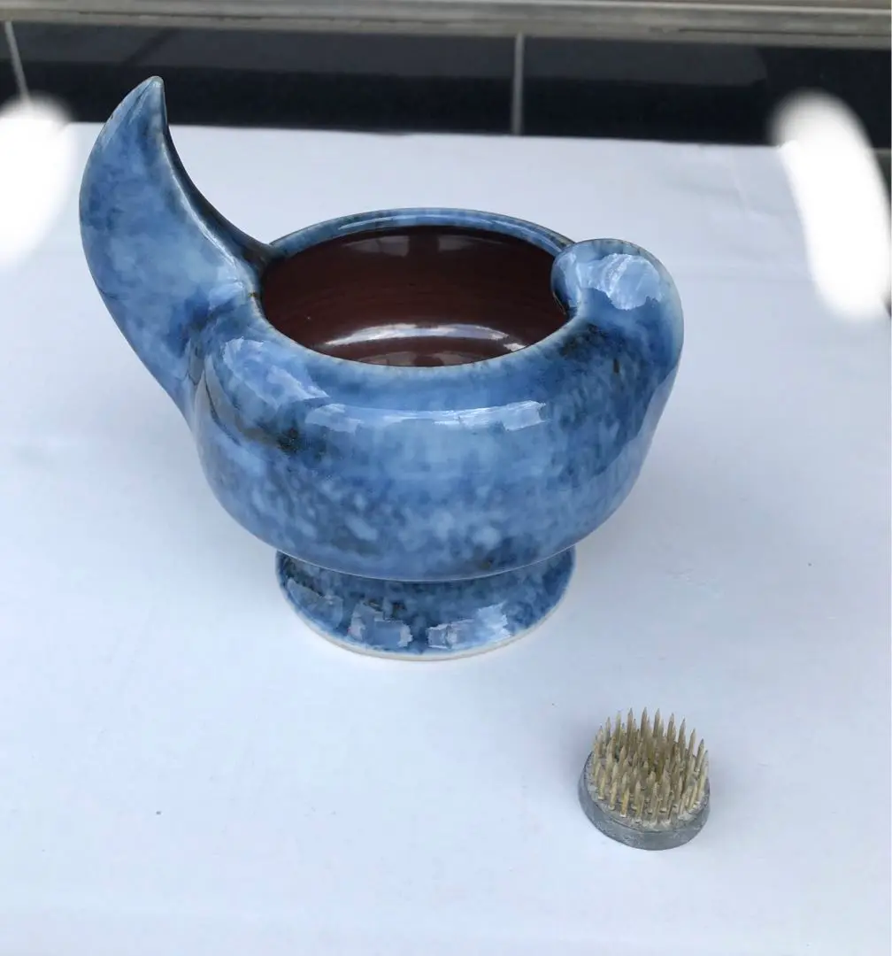 河井寛次郎 鉄絵辰砂蓋物 河井武一極め箱付き Yahoo!オークション - 河井武一 共箱入 菱花紋扁壺 呉須 辰砂 師