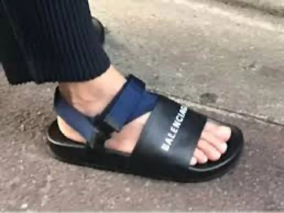 新品】BALENCIAGA バレンシアガ ブラック サンダル 39 26cm