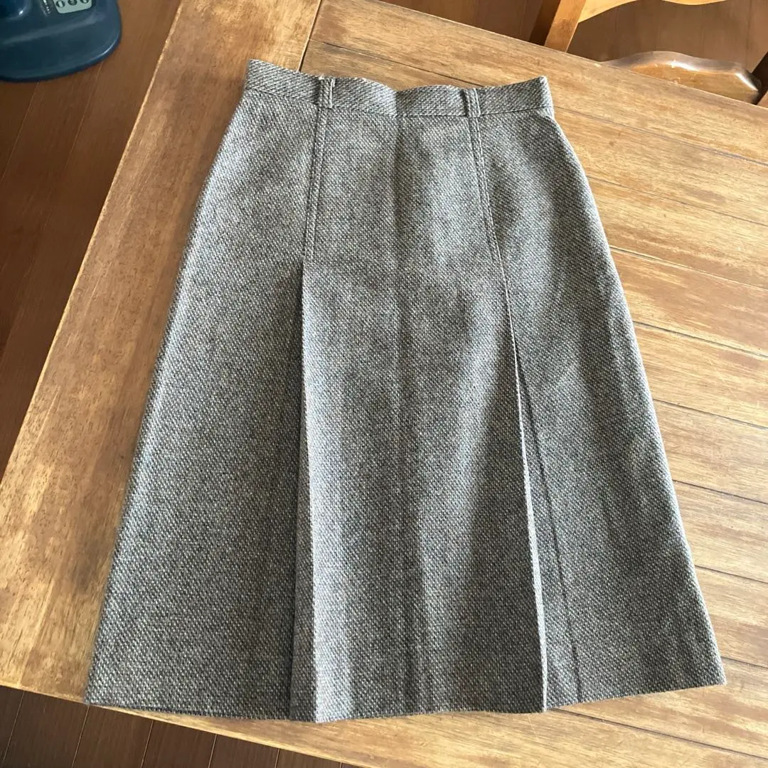 Thumbnail of Wool 90% Knee-length skirt