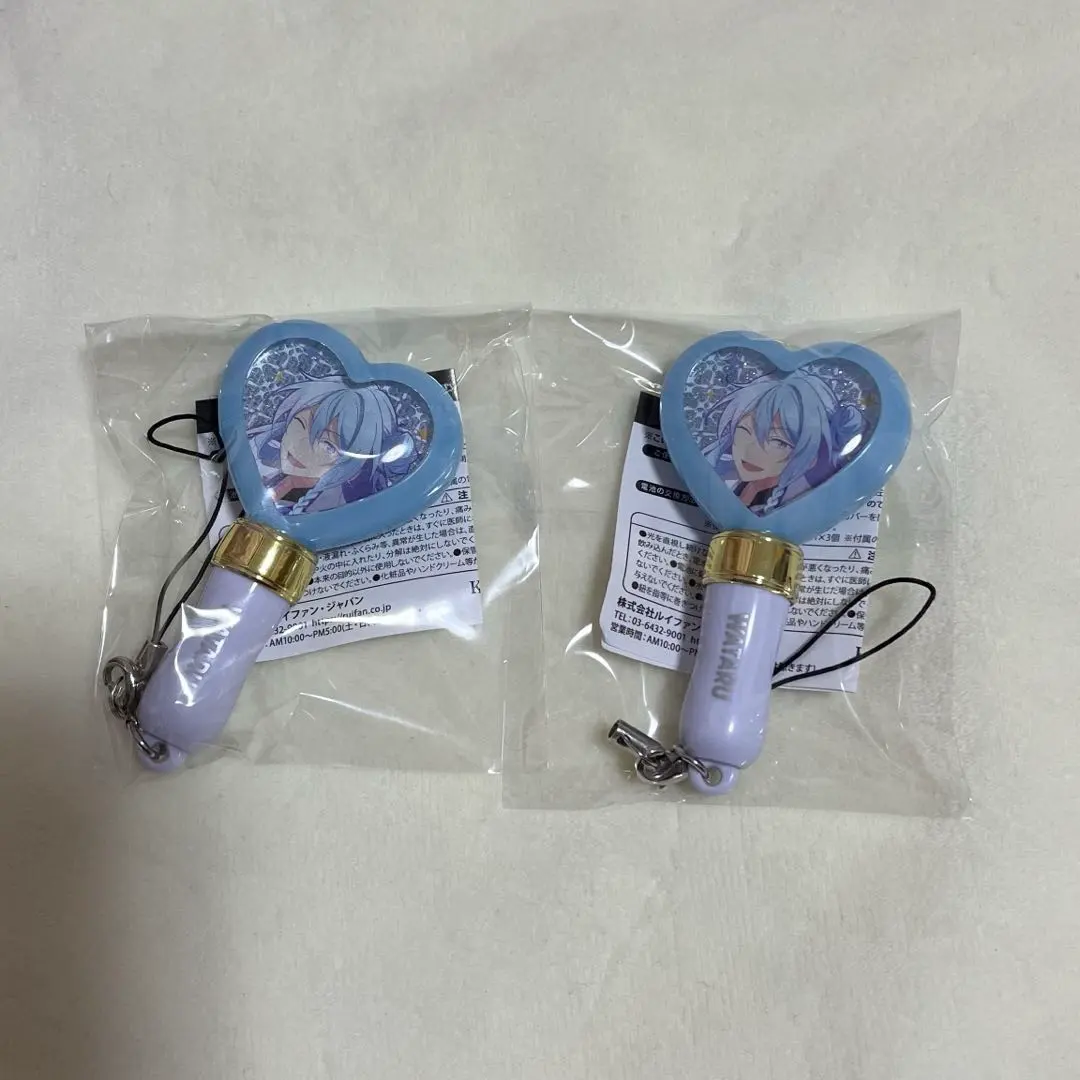 Thumbnail of Wataru Hibiki (Ensemble Stars) Mini Penlight