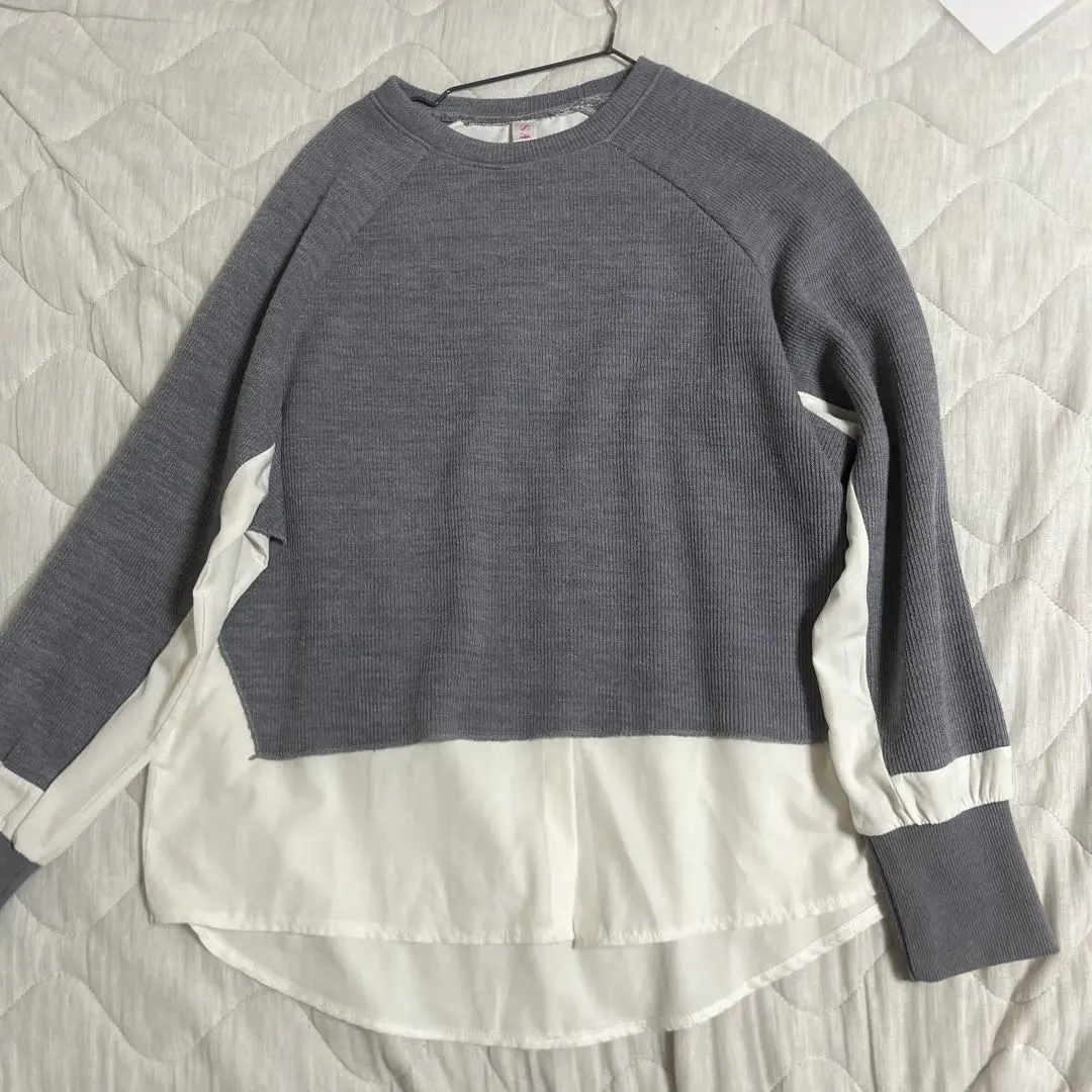 Thumbnail of Gray and white layered long-sleeved top