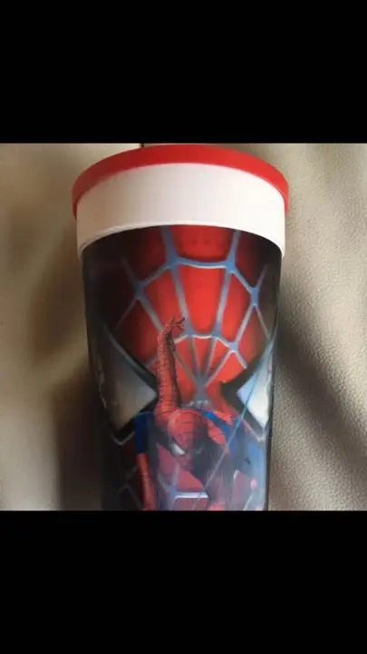 スパイダーマン ホームカミング ポップコーン ドリンクホルダー ウェブシューター スパイダーマンのウェブシューターガチで作ったった - YouTube