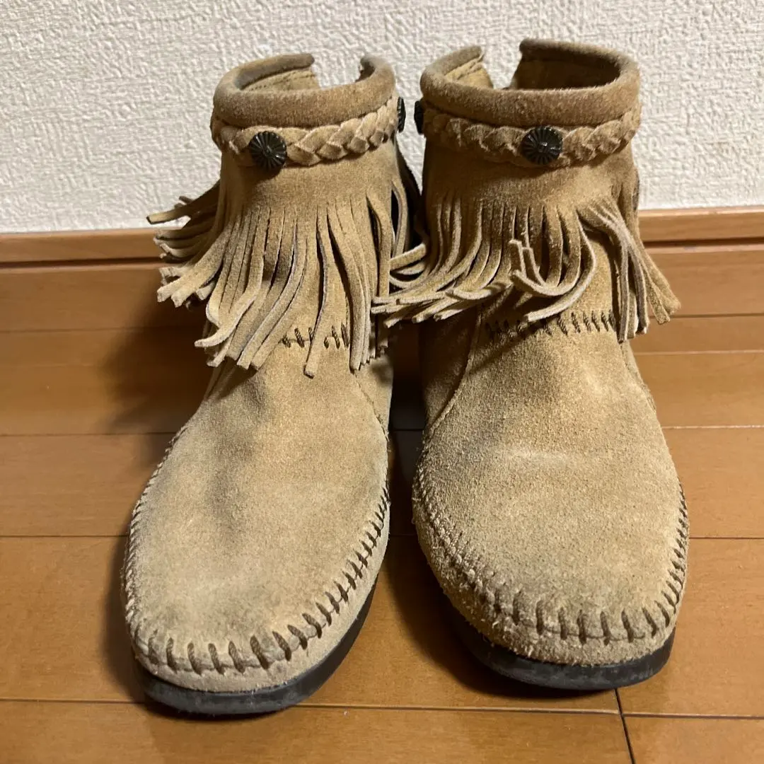 Thumbnail of Minnetonka Fringe Boots 6 MINNETONKA