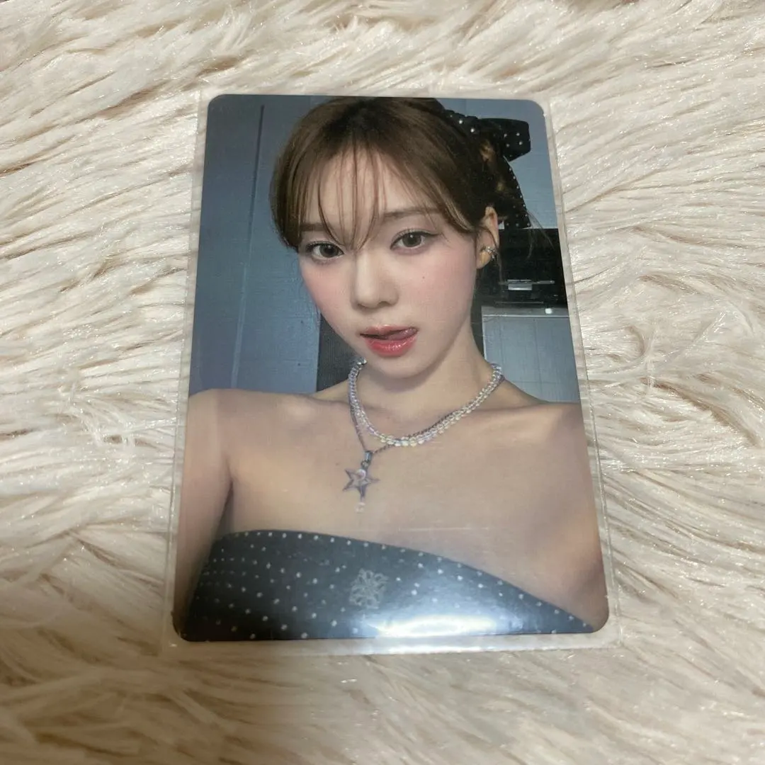 Thumbnail of aespa Winter potd scratch trading card