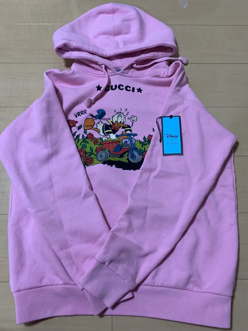 gucci ( グッチ ) × Donald Duck ( ドナルドダック ) パーカー