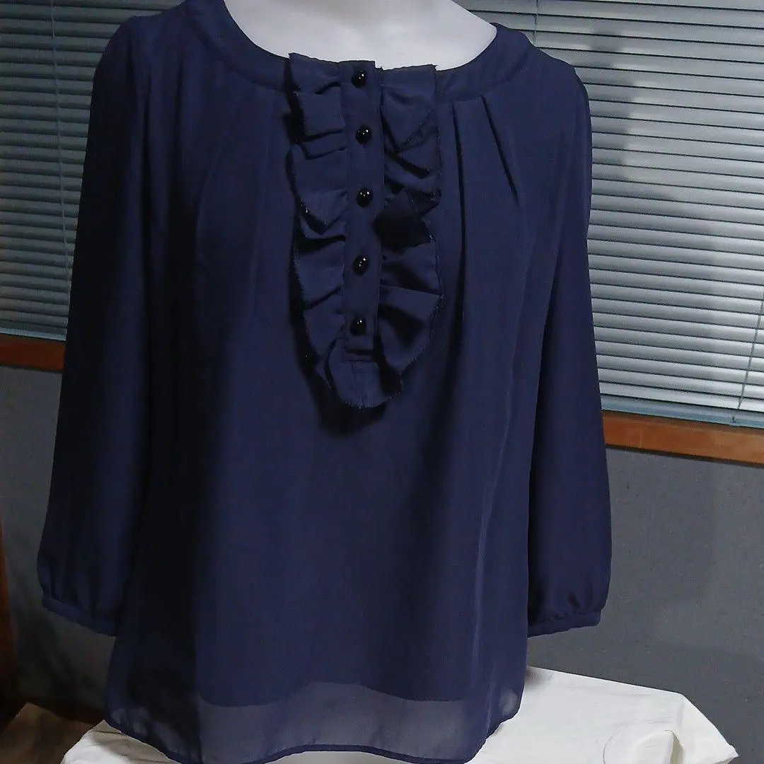 海軍藍色 荷葉邊襯衫 五分袖 的縮圖