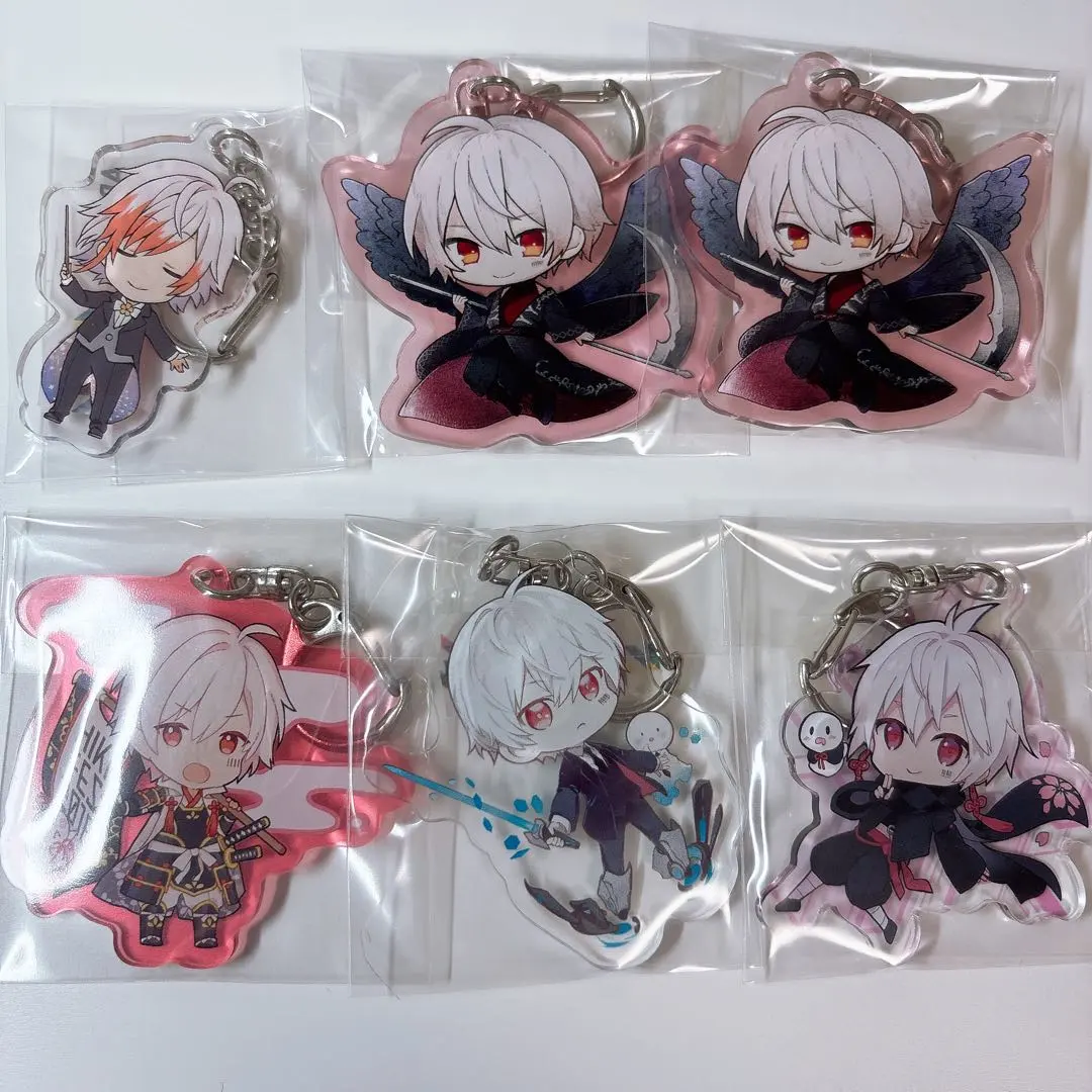 Thumbnail of Mafumafu Hiki Fes acrylic keychains