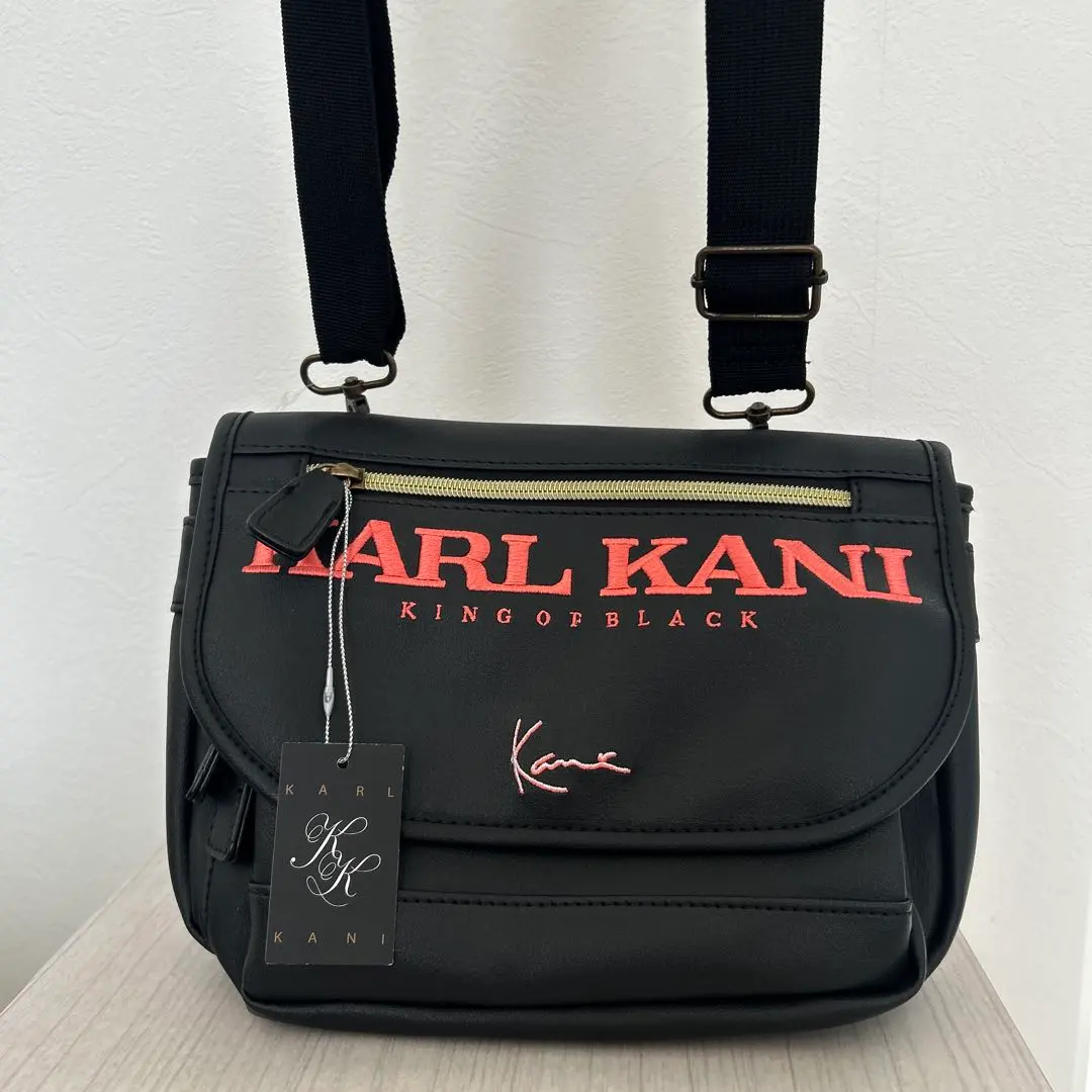 ⭐︎ma~~~booo~サマ専用⭐︎ 新品 KARL KANI ショルダーバッグ 2025年最新】KARL KANI ショルダーバッグの人気アイテム - メルカリ