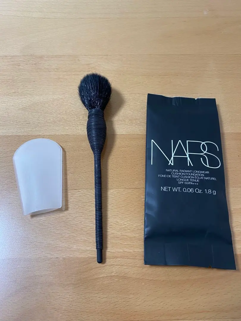 NARS - 【非売品サイズ】ナーズ ヤチヨ カブキブラシ ミニの通販