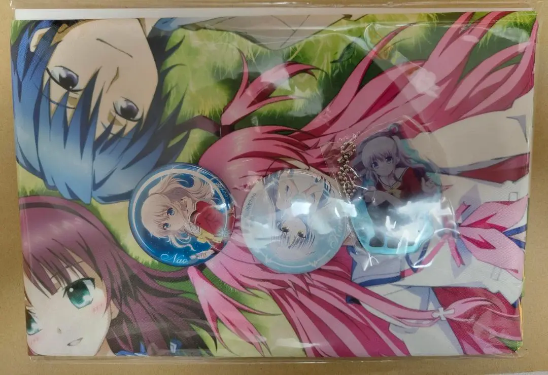 友利奈緒　アクリルスタンド　缶バッジ　タペストリー　その他　まとめ売り 2025年最新】友利奈緒 缶バッジの人気アイテム - メルカリ