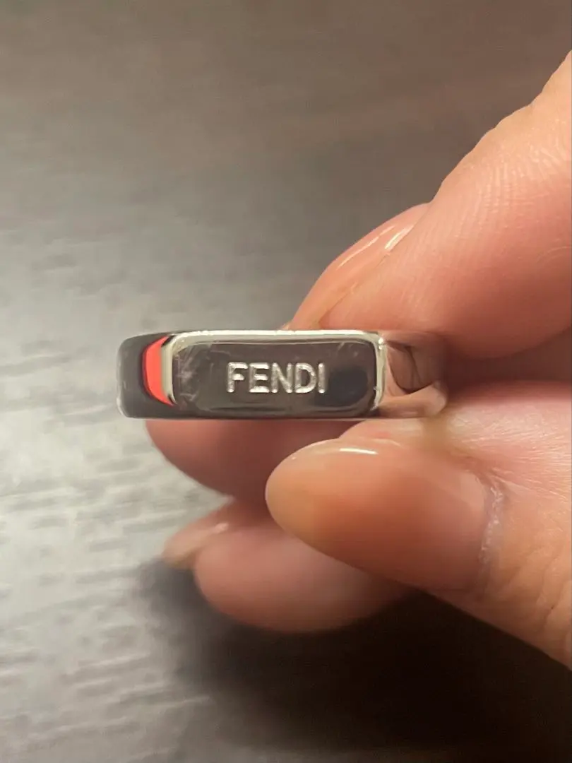【未使用保管品】フェンディ　ロゴ　シルバー　リング　指輪　xs 生まれのブランドで 未使用保管品】フェンディ ロゴ シルバー
