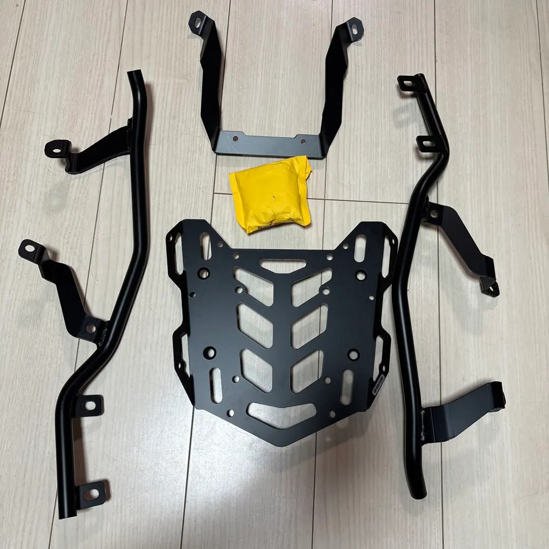 モンチさん専用　MT25 キャリア MT-25/MT-03 20-24 MONOLOCK対応トップケース用 リアキャリア