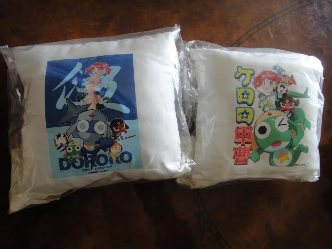 吉崎観音イラスト枕ケロロ軍曹日向夏美＆日向秋抱き枕クッション