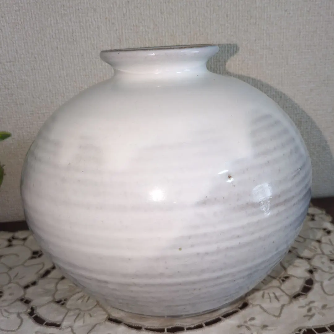 Thumbnail of Hagi-yaki vase