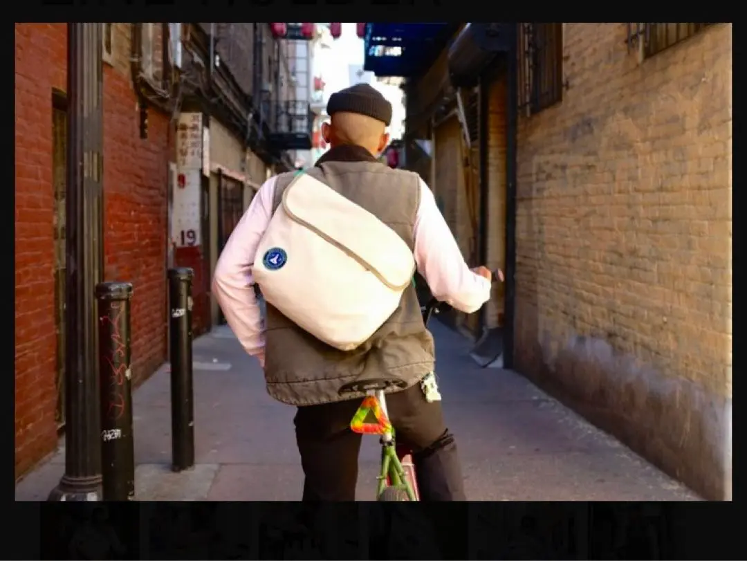SPACE AGE TECHNOLOGIES ショルダーバッグ USA製 SPACE AGE BAGS - BLUE LUG BLOG | 自転車店 ブルーラグ