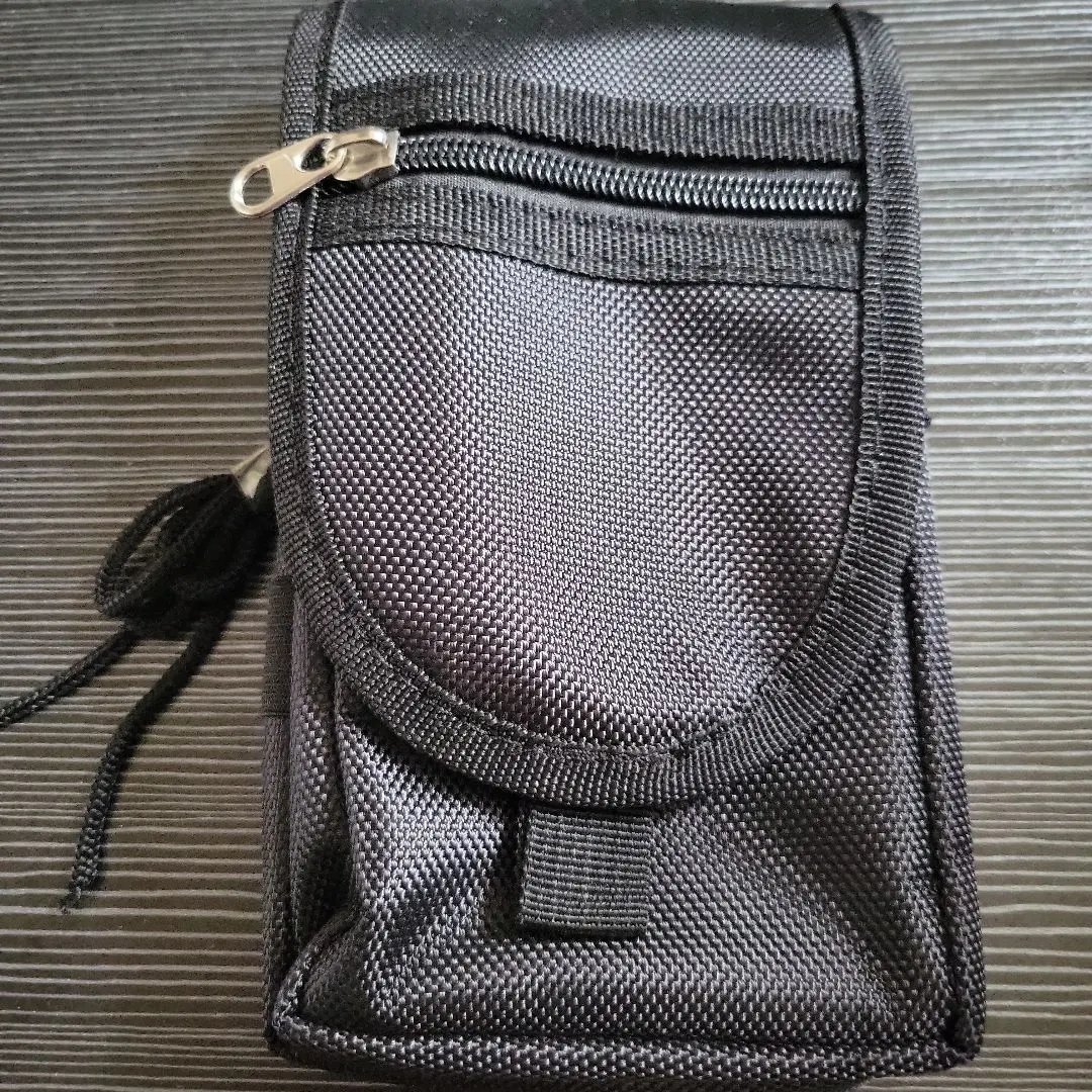 手機斜挎包 的縮圖