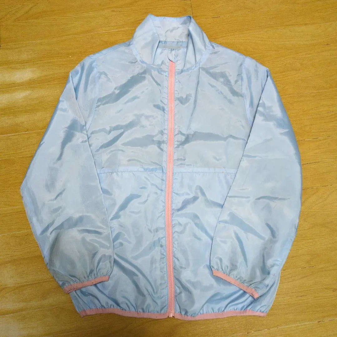 Thumbnail of Window breaker 140 Light blue girl