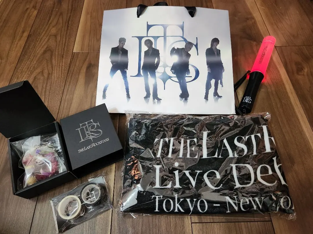 L&#39;Arc～en～Ciel - ラルク　バットマラカスライト中古　レターセットなどセット 2025年最新】マラカスライト ラルクの人気アイテム - メルカリ
