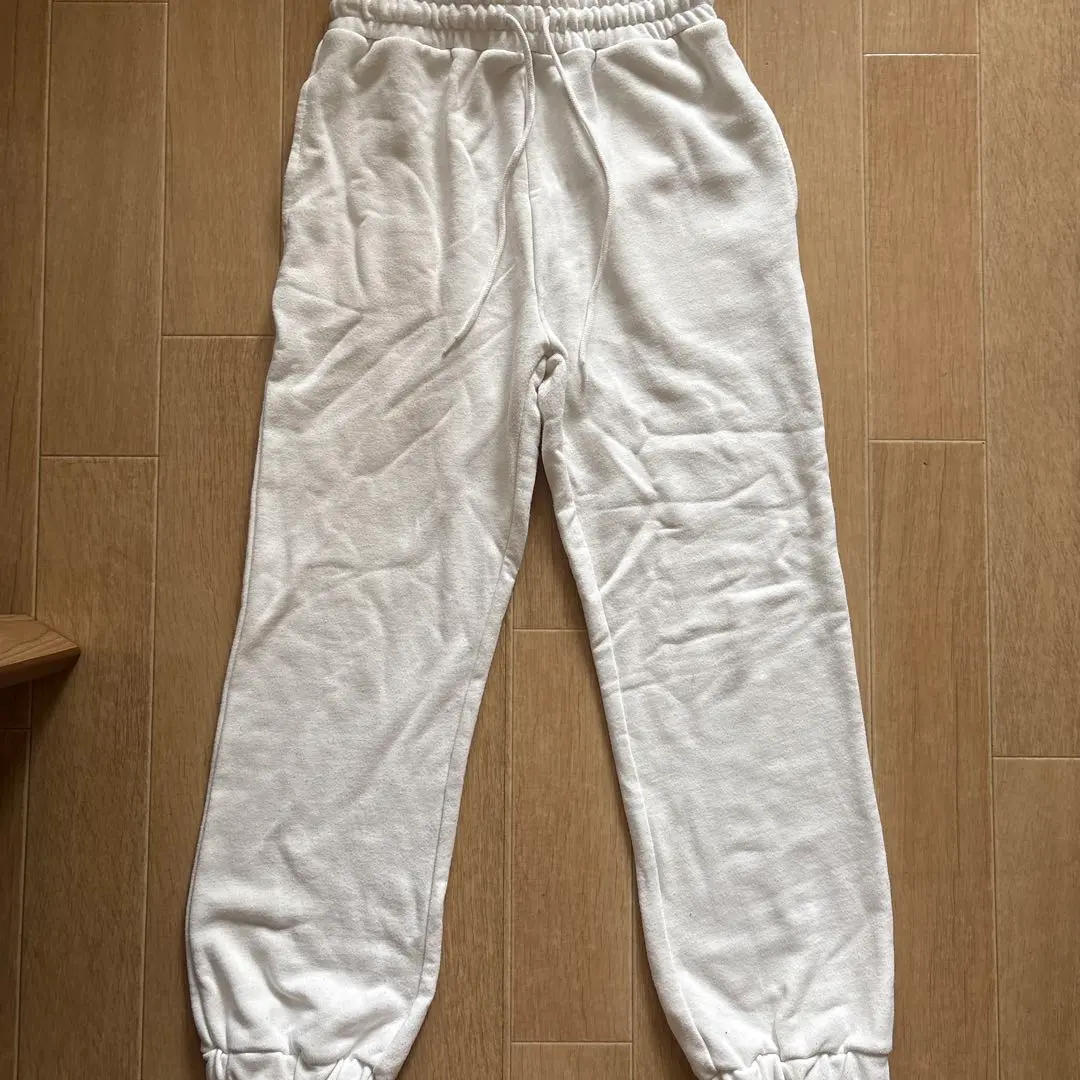 Thumbnail of White sweatpants
