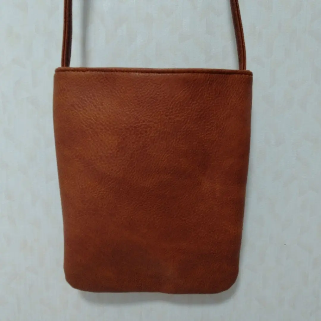 Thumbnail of Brown faux leather shoulder bag