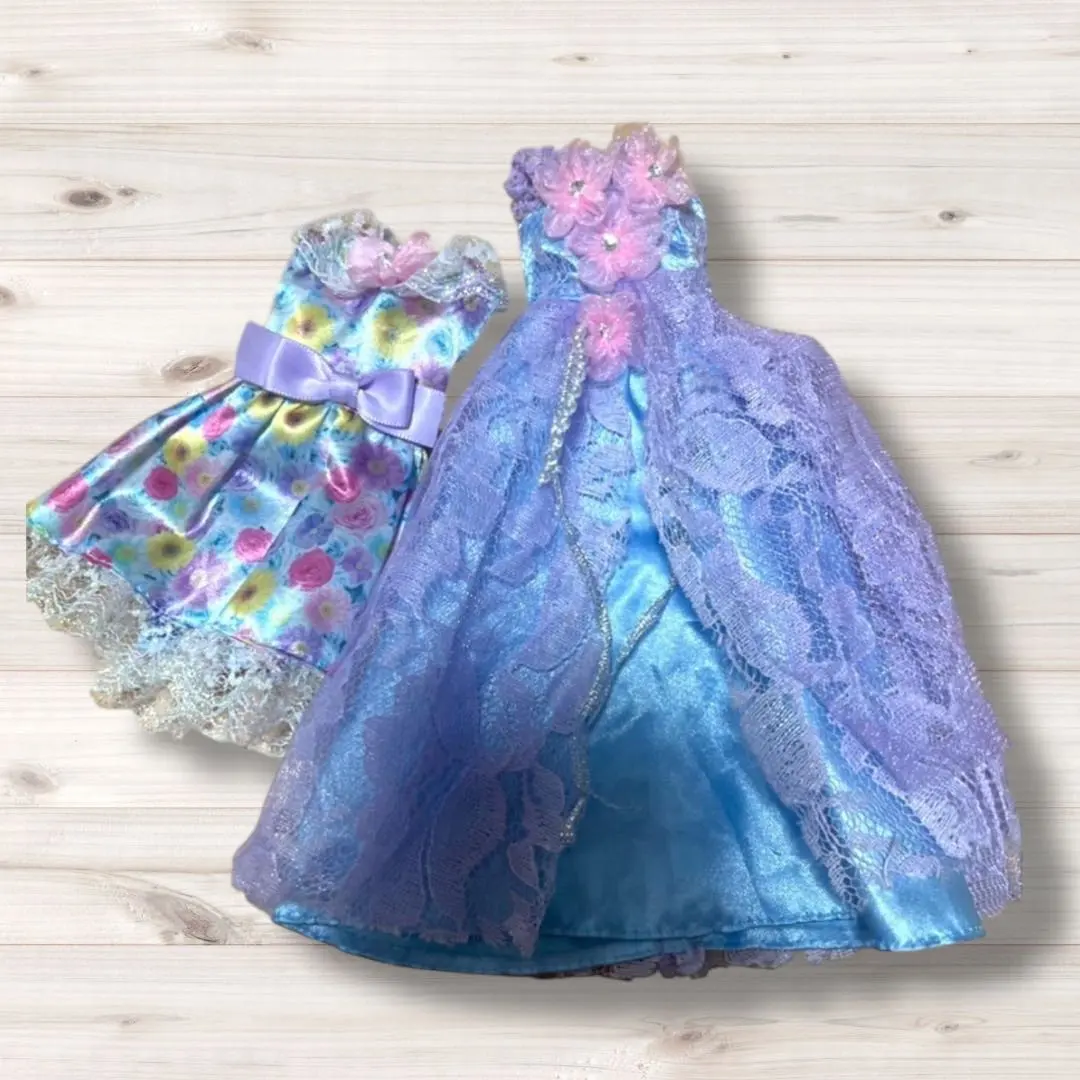 Thumbnail of Licca-chan Dress-Up Set: 2 Dresses