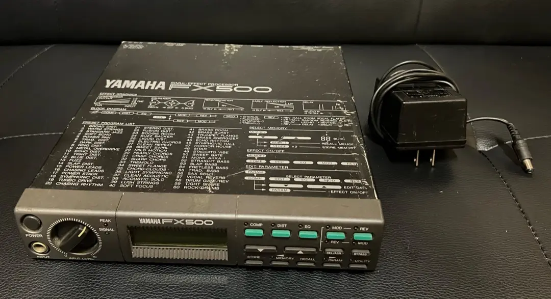 【希少・名機】ヤマハ マルチエフェクター FX500 通電音出し確認済み 名機レア】マルチエフェクター☆YAMAHA FX500☆フット