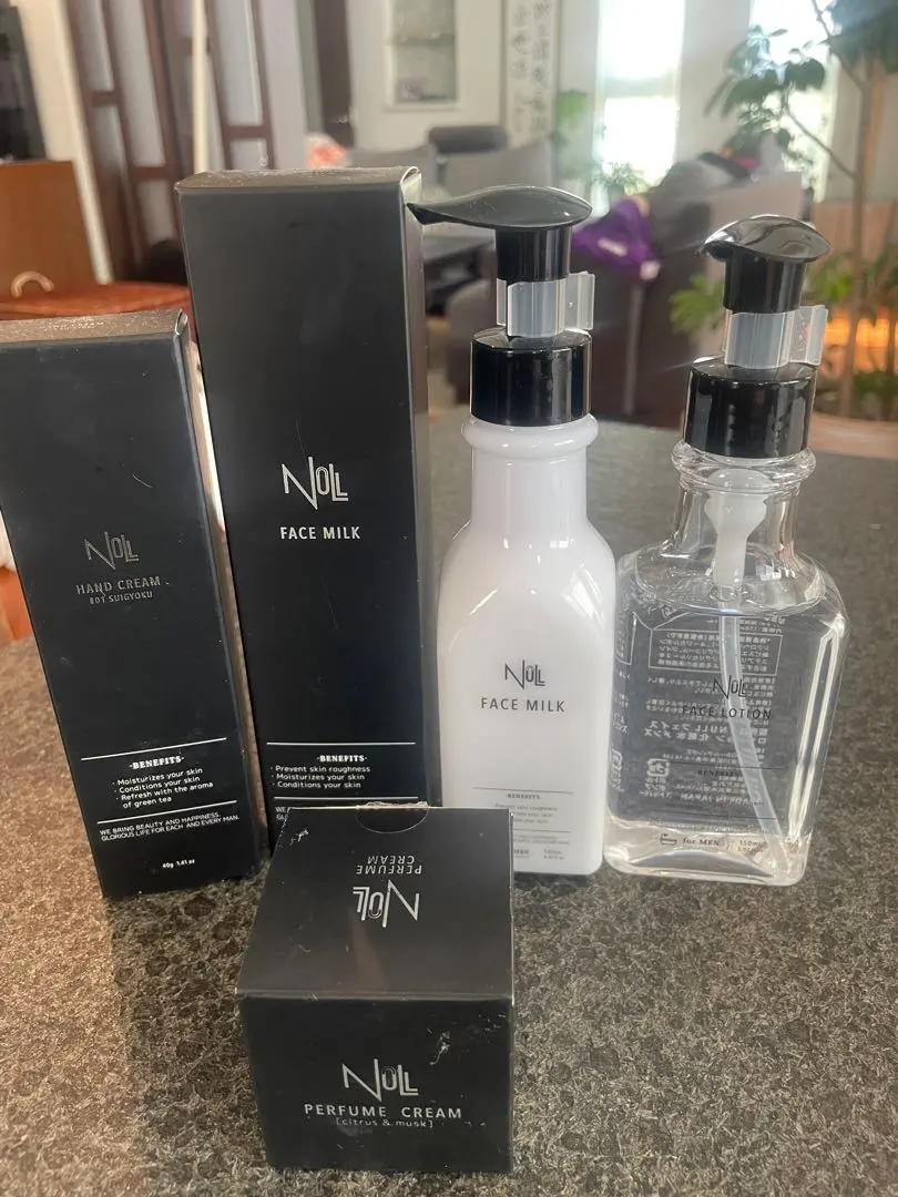 Thumbnail of NuhL 5 items: lotion, emulsion, hand cream, perfume cream, medicated emulsion