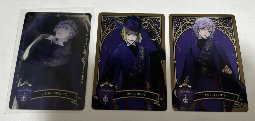 【波爾菲奧雷】扭曲仙境 金屬卡 的縮圖