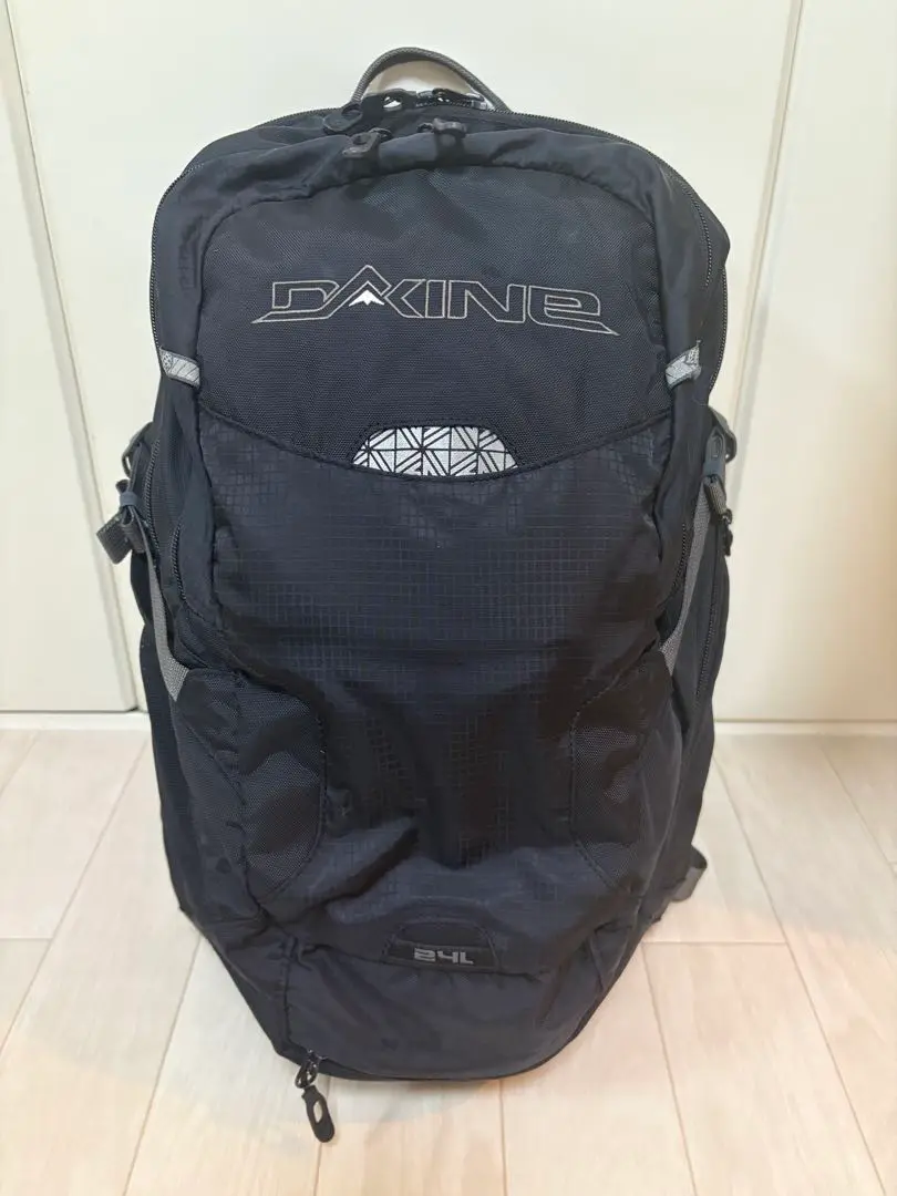 DAKINe ダカイン　サイクリング用リュック　黒　黄色 DAKINe ダカインサイクリング用リュック黒黄色
