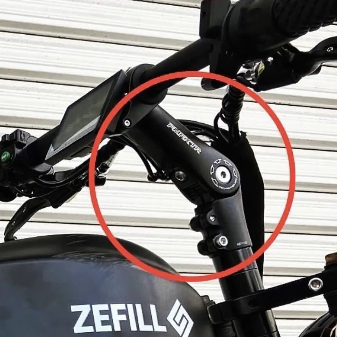 ZEFILLオリジナルロボットハンドルバー（日本製）φ22mmハンドルバー ZEFILLオリジナルロボットハンドルバー（日本製）φ22mmハンドルバー