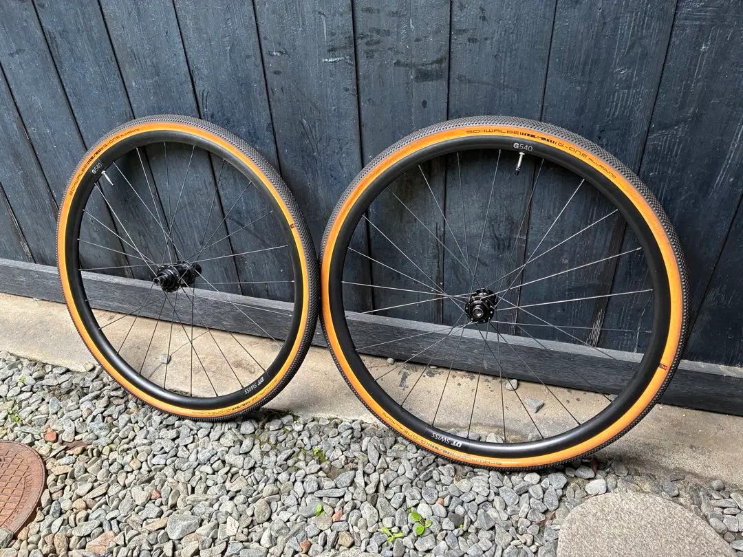 DT Swiss G540 タイヤ付 GravelKing 45c チューブレス DT Swiss G540 Gravel Rim (Tubeless) (24mm Inner Width) (Disc