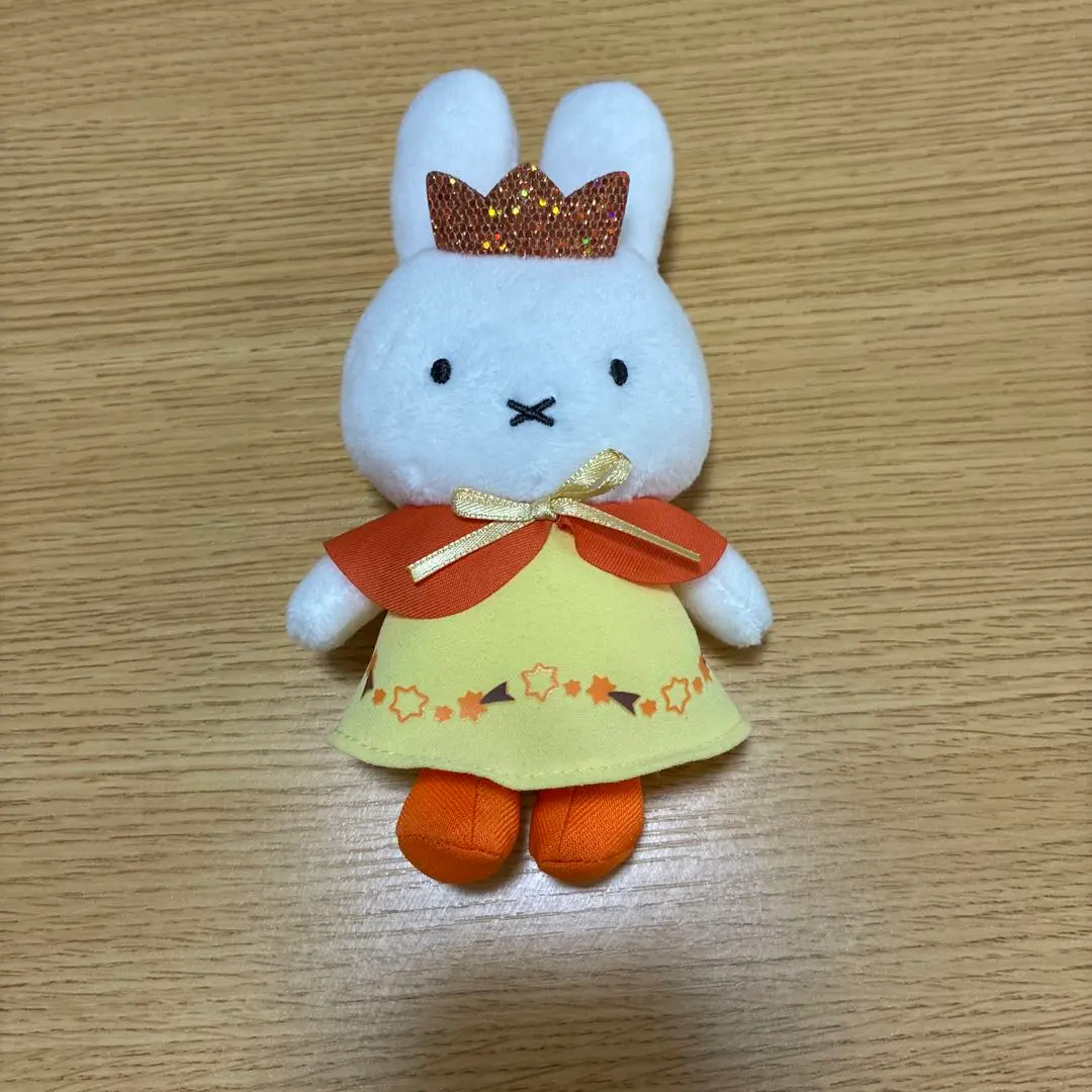 ハウステンボス　キングダムスターミッフィー　ぬいぐるみ　キーチェーン等　3点 12/1(日)発売！／ 光に彩られた王国をイメージした「キングダム