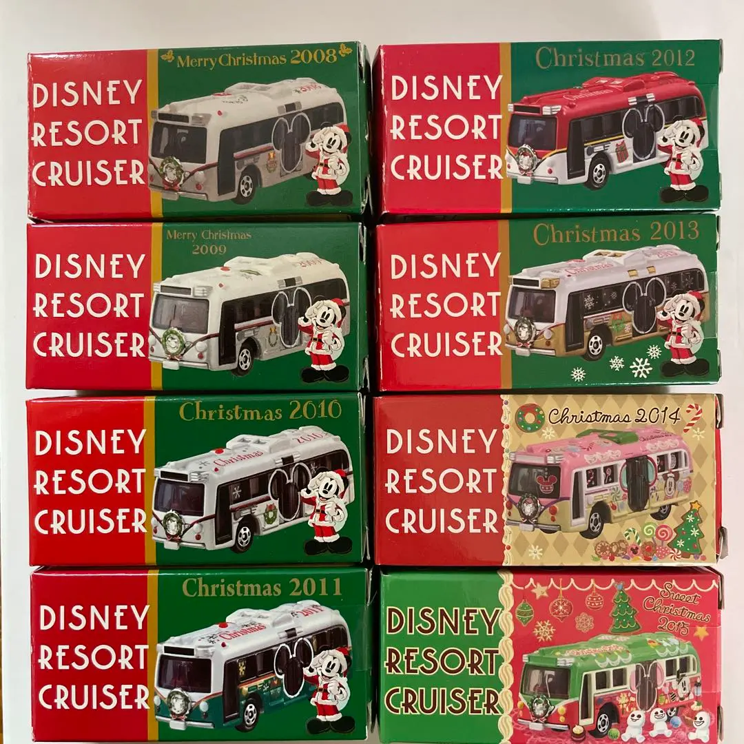 ディズニー　トミカ　リゾートクルーザー クリスマス　セット2008〜2019 Disney リゾートクルーザー トミカ スノースノー ディズニー