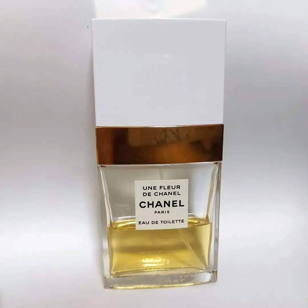 CHANEL 香水UNE FLEUR DE CHANELオードトワレ 35ml