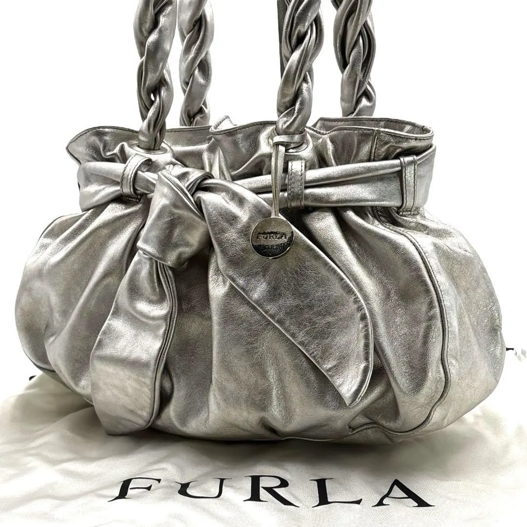 【美品】⭐︎FURLA⭐︎2wayバッグ/シルバー/ショルダー/ハンドバッグ FURLA フルラ MINERVA ショルダーバッグ ハンドバッグ 2WAY[品番