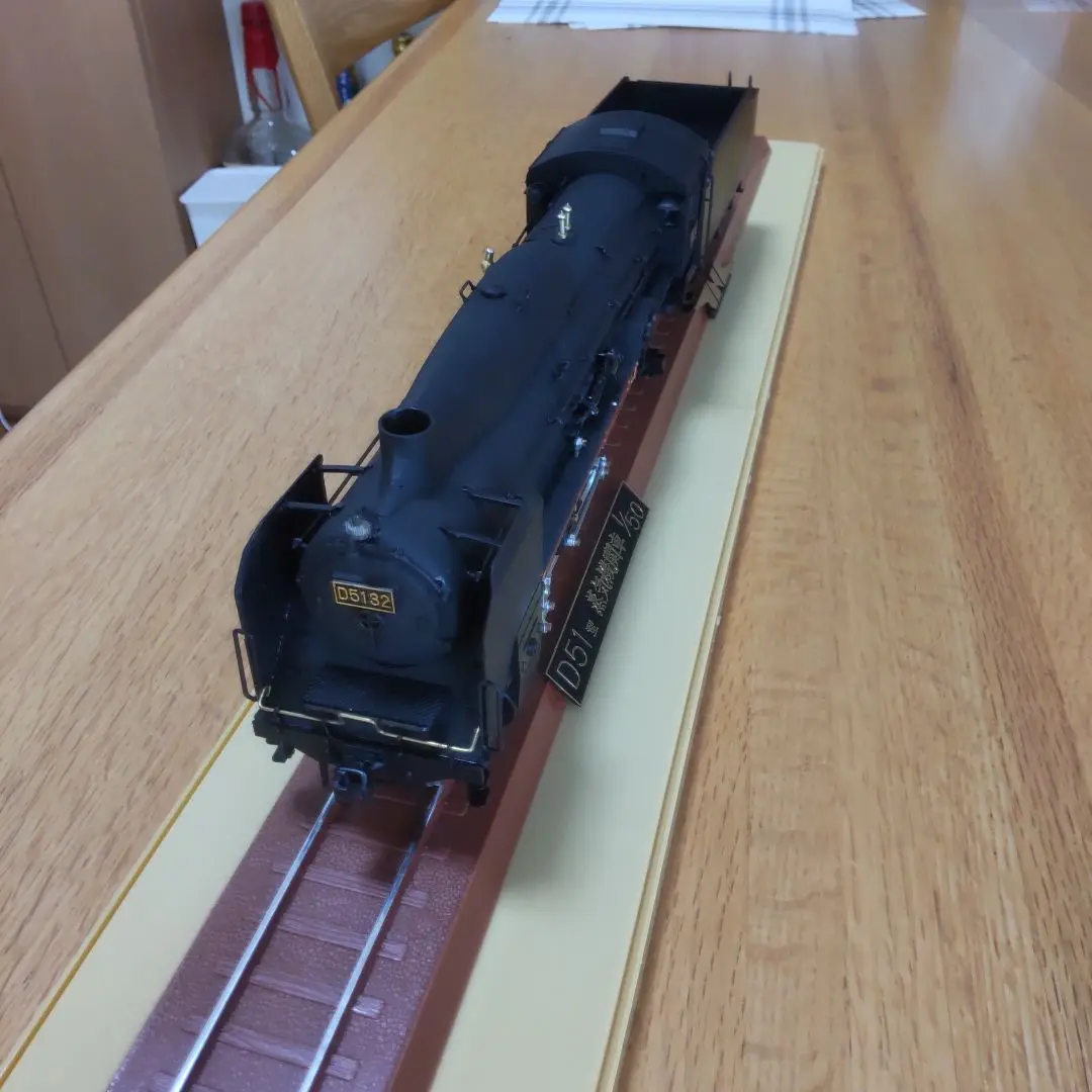 D51 101 1/50スケール模型　オオタキ Amazon.co.jp: D51 蒸気機関車 150 オオタキ 鉄道模型 ゴールド
