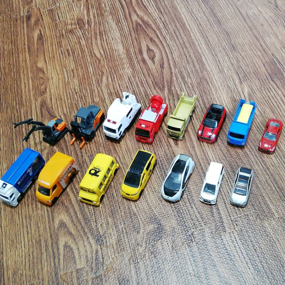 Thumbnail of Tomica lot / Tomica sale