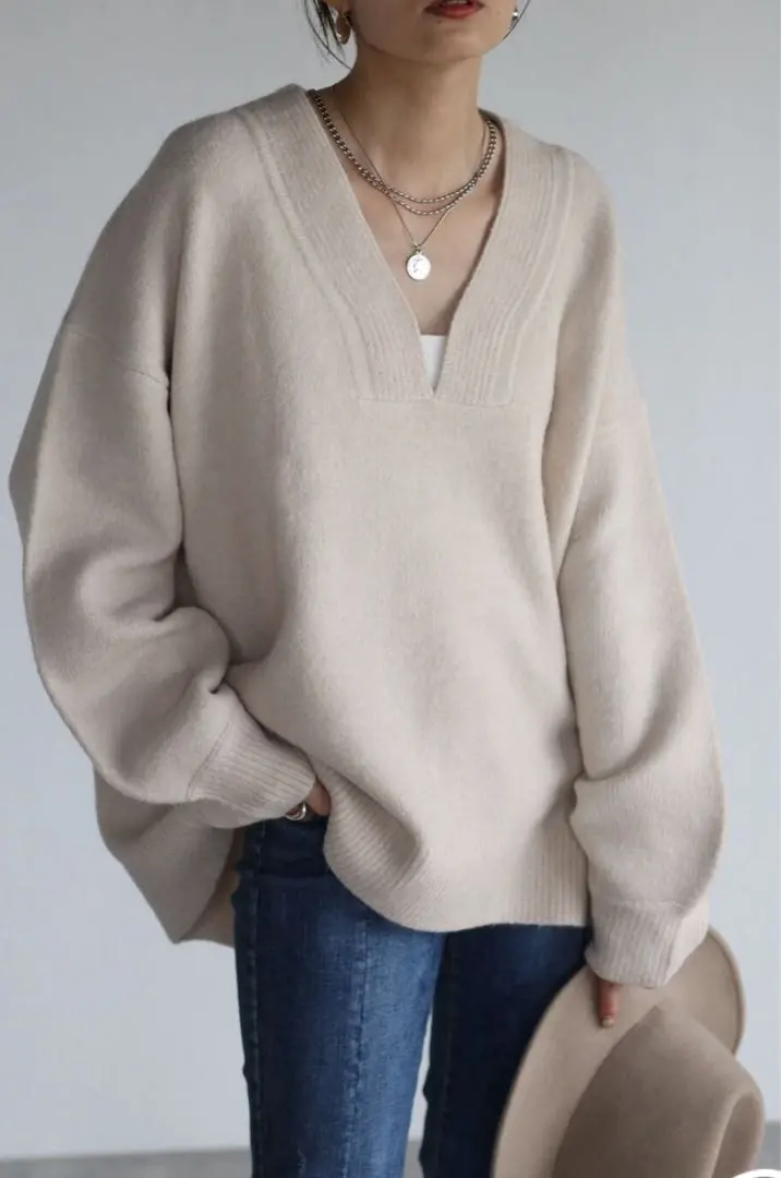 Thumbnail of bonjour sagan Deep V-neck knit, ivory white