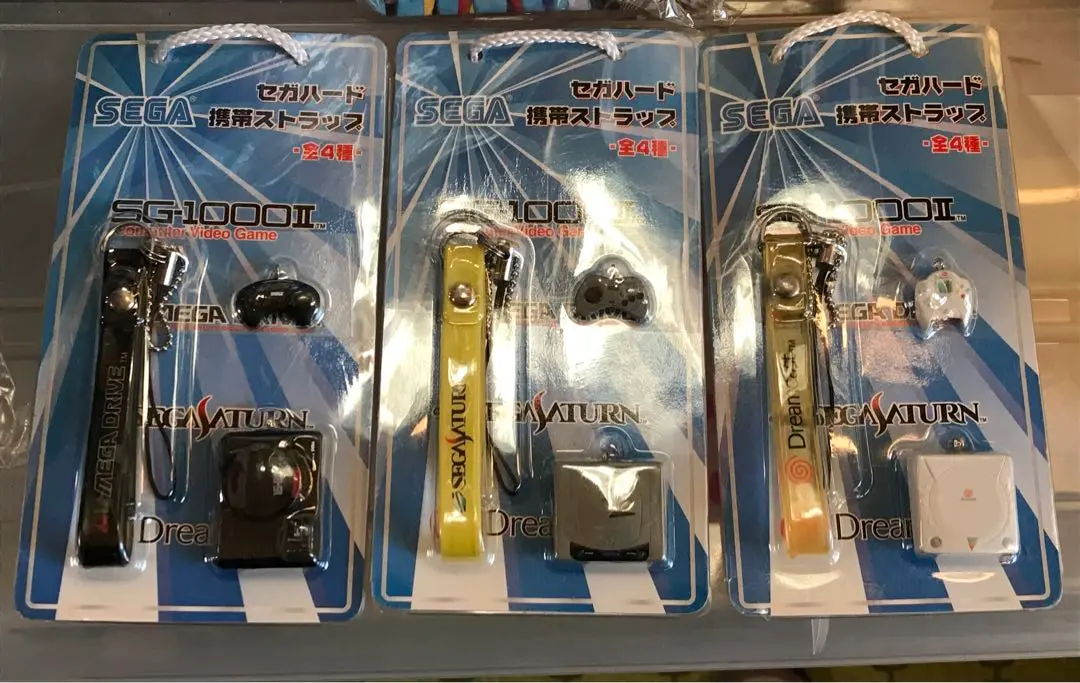 S*y様 未使用新品 SEGA セガハード 携帯ストラップ Vol.1 全4種 S*y様 未使用新品 SEGA セガハード 携帯ストラップ Vol.1 全4種