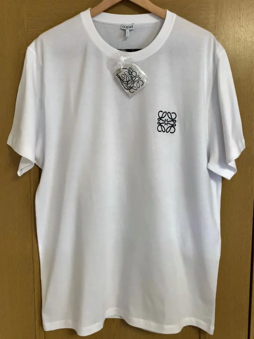 お値下げ‼️ロエベ.ロゴＴシャツ 2025年最新】ロエベ tシャツ xlの人気アイテム - メルカリ
