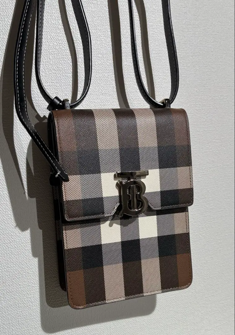 2025年最新】ロビンバッグ burberryの人気アイテム - メルカリ