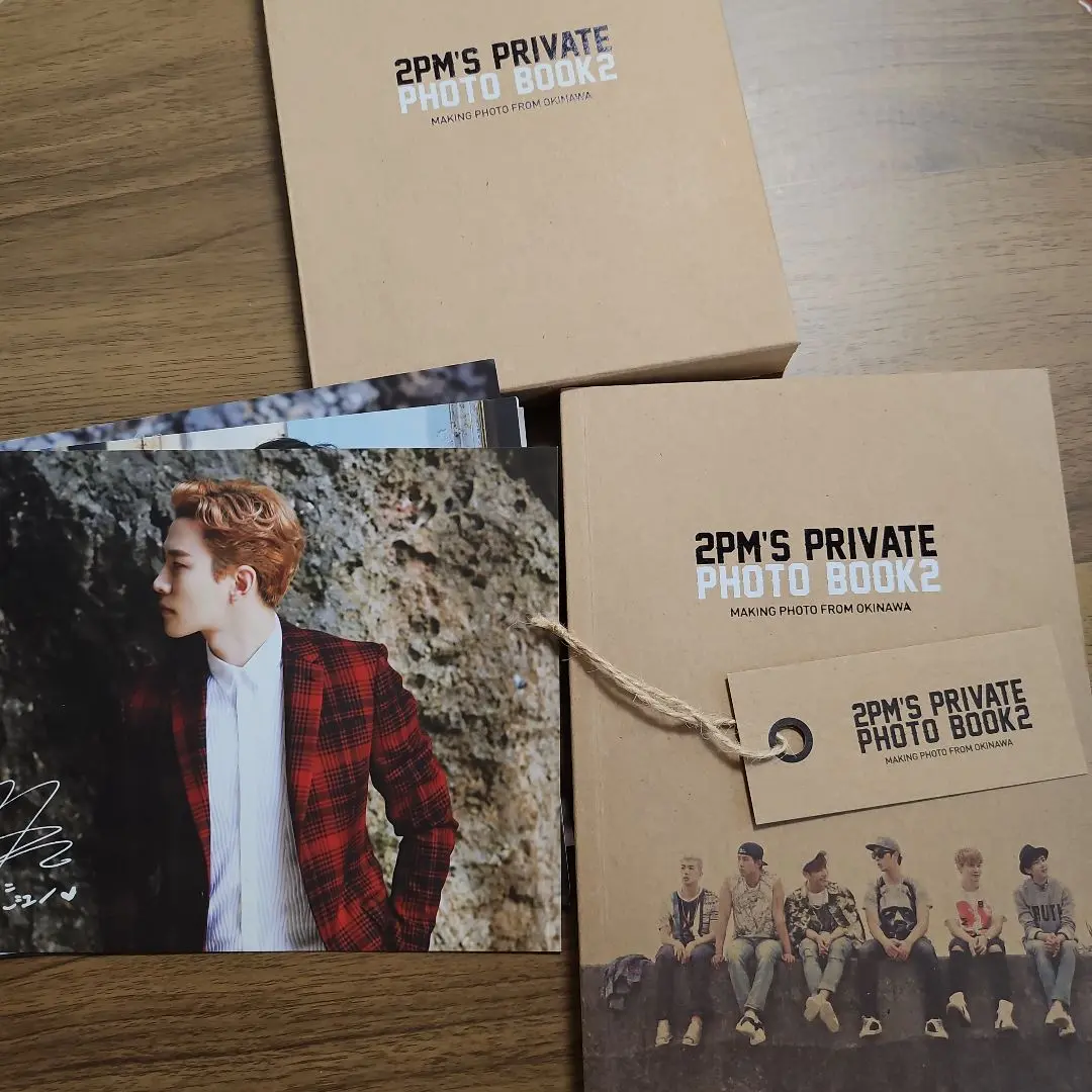 Amazon.co.jp: 2PM 3!9!BOOK2 写真集 フォトブック JUNHO ジュノ
