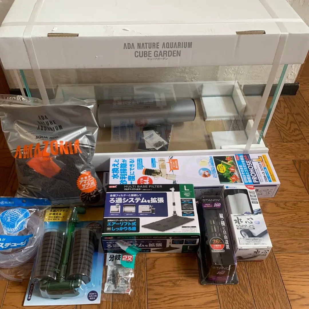 [新品未使用] ADA キューブガーデン 60×30×36 水槽 暗所保管 2025年最新】ada キューブガーデン 60cmの人気アイテム - メルカリ